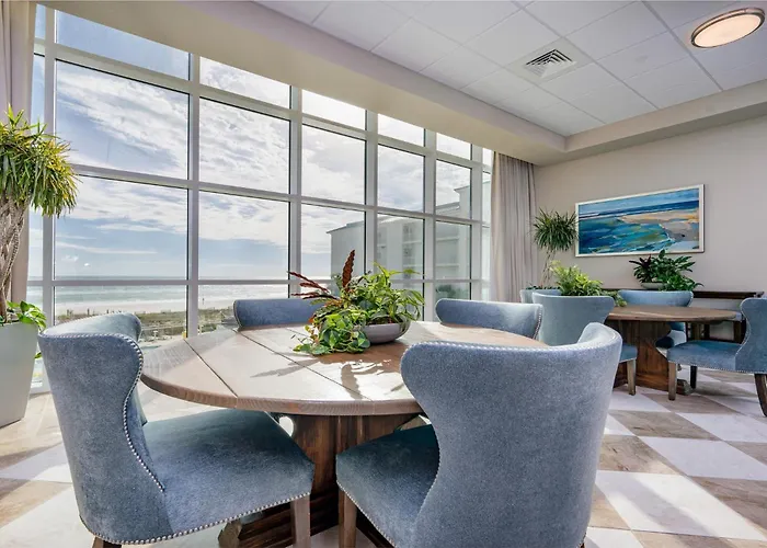 Phoenix Gulf Towers 906 Apartment *